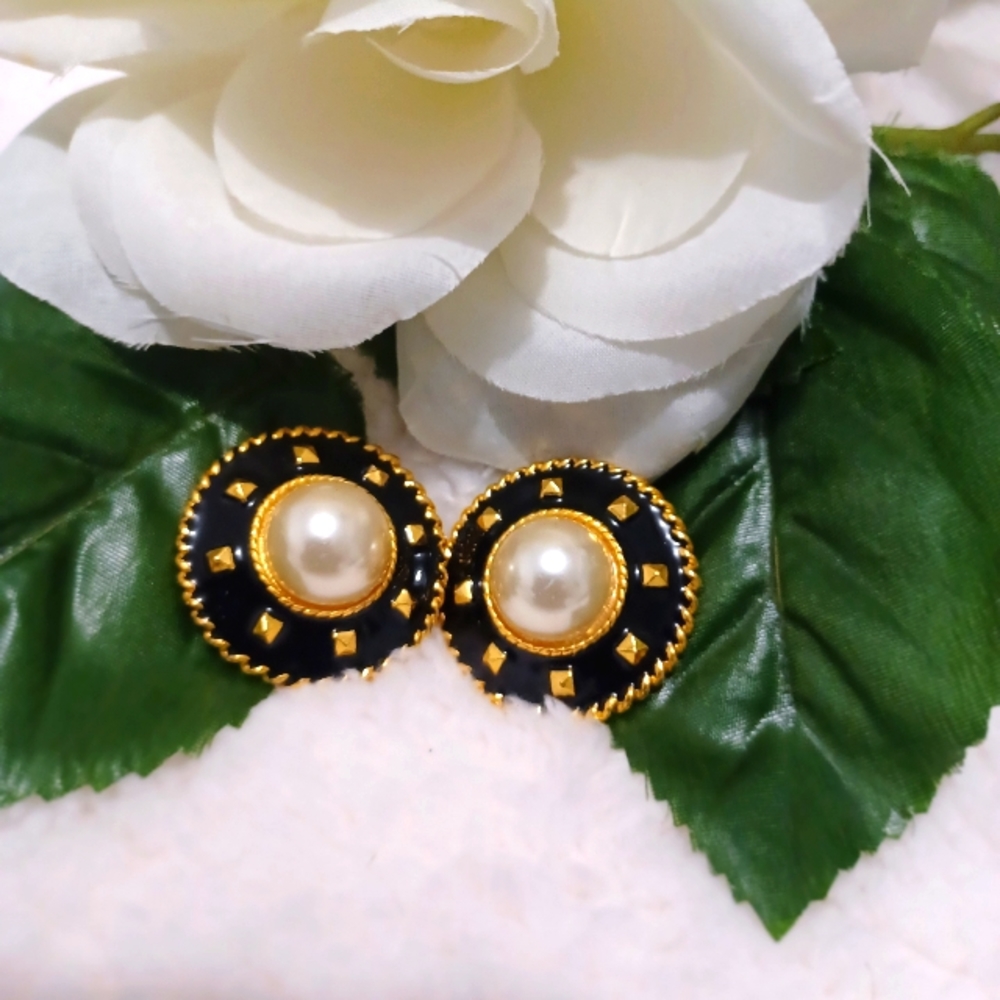 AUTHENTIC CHANEL EARRINGS WITH STAMPS ON THE BACK!
